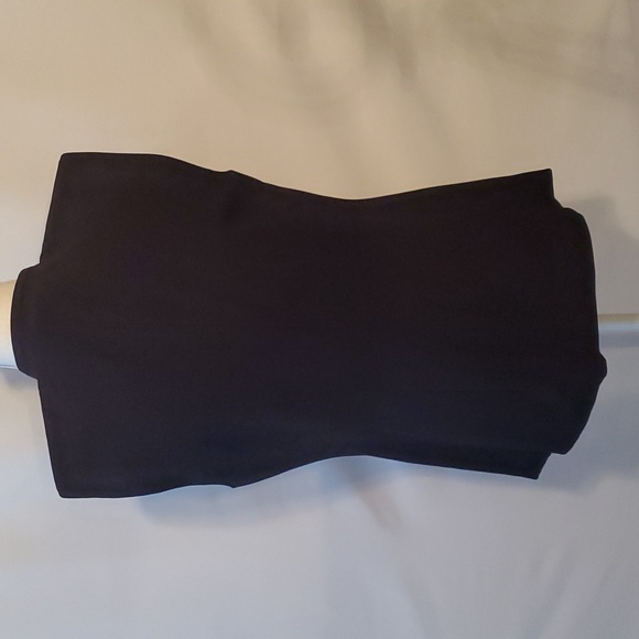 White House Black Market Vest - Picture 3 of 5